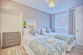 New Refurbished 2BR - City Centre